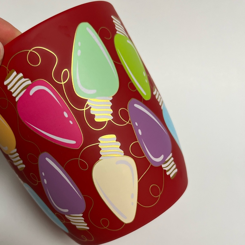 NWT ⚜️♥️⚜️ Peppermint & Pine Christmas light red festive Mug - Picture 5 of 12